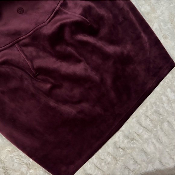 NWT LULULEMON ATHLETICA Women’s Scuba HR Velvet Mini Skirt - Picture 9 of 14